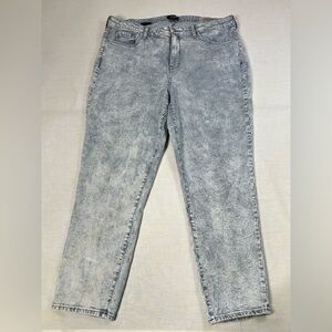 NYDJ LIFT X TUCK technology blur & white striped jeans. women’s size 12 C-5